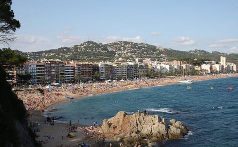 Walking Tour of Historic Lloret de Mar's Gothic Architecture