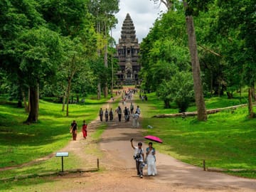 Prek Toal Birds Sanctuary & floating Village Private Tours from Siem Reap