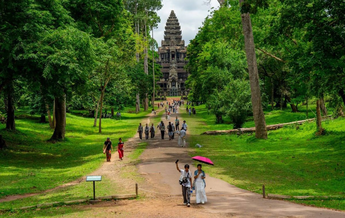 7-Day Private Tour of Siem Reap and Cambodia's Highlights