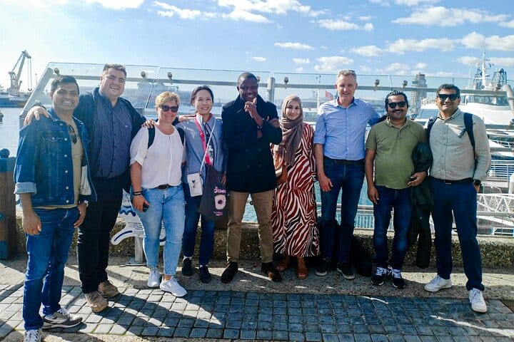  Robben Island, Kirstenbosch Gardens and Groot Constantia Tour 4
