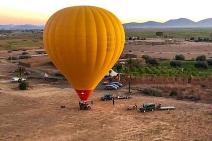 Sunrise Hot Air Balloon with Berber Breakfast