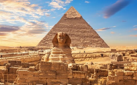 Private Hurghada to Cairo Tour: Pyramids & Grand Egyptian Museum