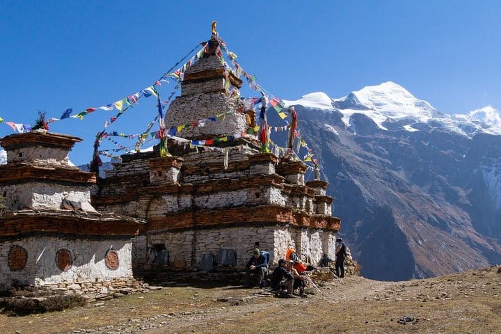 19 Days Mera Peak Climbing & Expedition – One Life-Changing Himalayan Adventure
