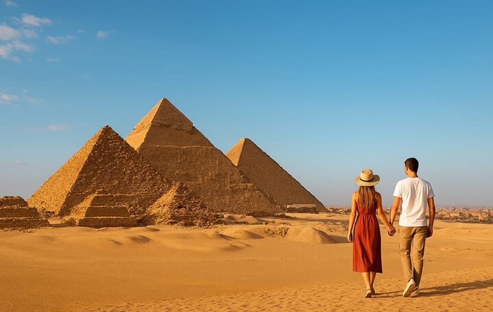 Private Tour of Giza Pyramids and Egyptian Museum