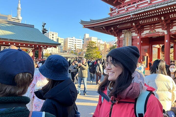 Walking Tour to Temple and Izakaya from the River