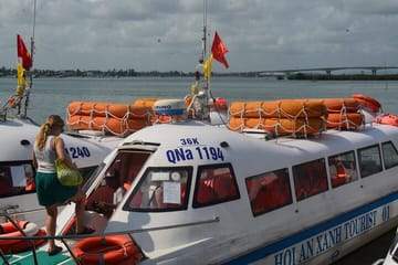 Cham Island Day Tour: Speed Boat, Lunch, Snorkeling & Beach