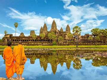Private Temples Guided Tour (Angkor Wat, Ta Prom & Angkor Thom)