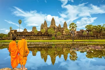 Private Temples Guided Tour (Angkor Wat, Ta Prom & Angkor Thom)