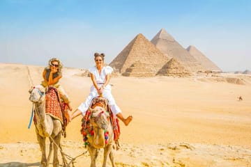 Private Day Tour of Cairo and Giza from Hurghada