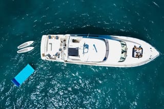 Cabo Yacht: Mexican Food, Premium Open Bar & Ocean Adventures