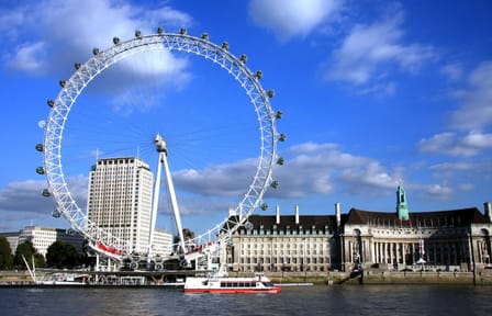 Self-Drive Tour of Iconic UK Destinations from London