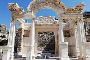 3-Day Mini Group Tour to Ephesus, Pergamum and Didyma from Kusadasi