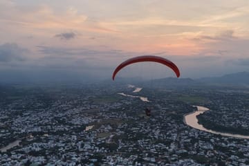 Paramotor Flying Experience Over Nha Trang's Scenic Landscapes