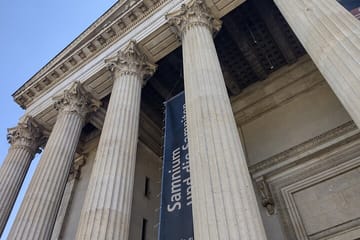 Königsplatz Walking Tour: History and Resilience in Munich