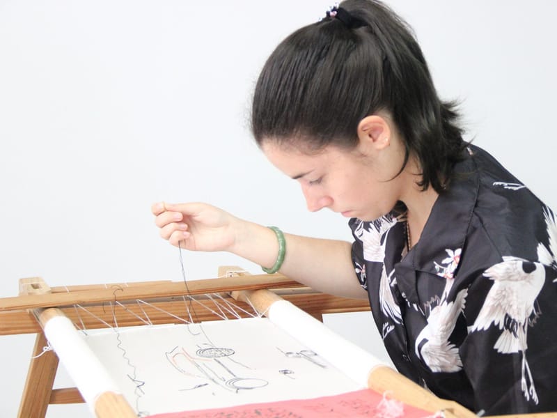 Shanghai: Traditional Silk Embroidery Workshop Experience