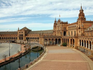 Seville Highlights Tour: Cathedral, Alcazar & Plaza de Espana