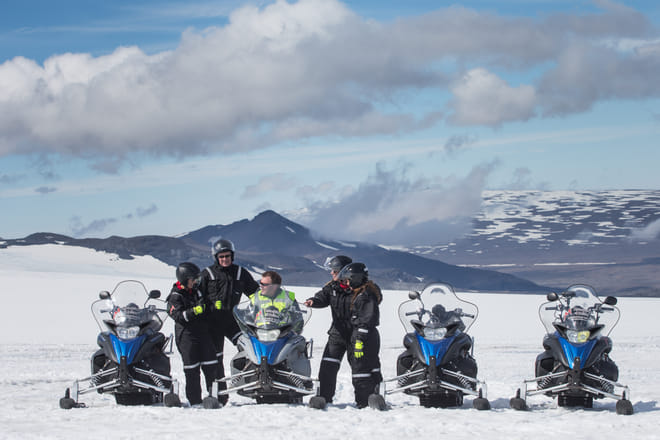 Golden Circle & Glacier Snowmobiling 7