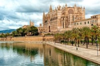 Palma de Mallorca Guided Tour with Hotel Pick up 2