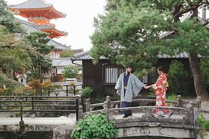  Photo Shoot with a Private Vacation Photographer in KYOTO, JAPAN