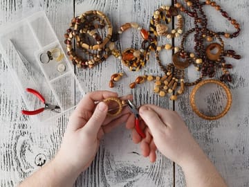 Indian Ethnic and Handmade Jewelry Half-Day Workshop Visit