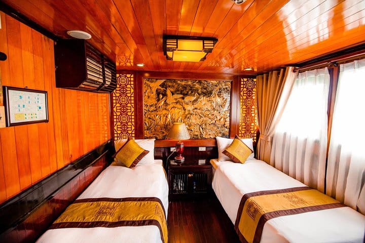 twin room bai tho cruise
