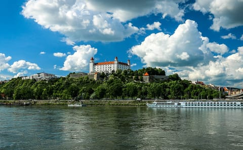 Private Guided Walking Tour of Bratislava's Highlights