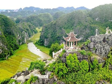Private Ninh Binh Tours: Hoa Lu Tam Coc Mua Cave 1 Day Tour