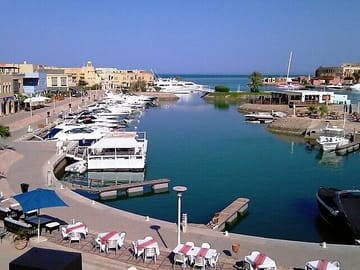 El Gouna City Tour and Lagoon Cruise with The Old Aquarium