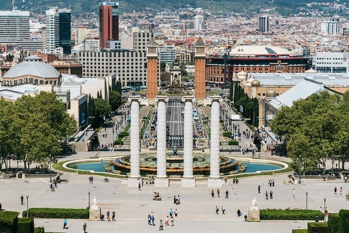 Plaza de Catalu&ntilde;a. It's like the cultural lung of this city. The square is a large place where the coming together of people, cultures and languages is impressive.