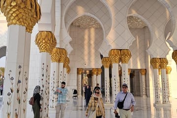 Abu Dhabi City Tour :Qasr Al Watan, Emirates Palace, Mosque