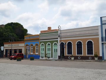 Manaus City Tour: Explore Culture and Cuisine in Brazil