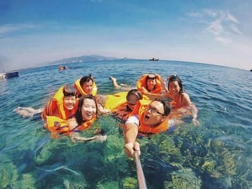 Cham Island Day Tour: Speed Boat, Lunch, Snorkeling & Beach