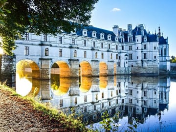 VIP Day Tour of Chambord, Chenonceaux, and Amboise from Paris