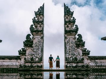Private Tour of Heaven Gate Temple and Blue Lagoon Snorkeling