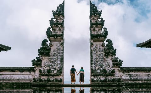 Private Tour of Heaven Gate Temple and Blue Lagoon Snorkeling