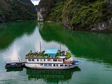 Lan Ha bay boutique cruise