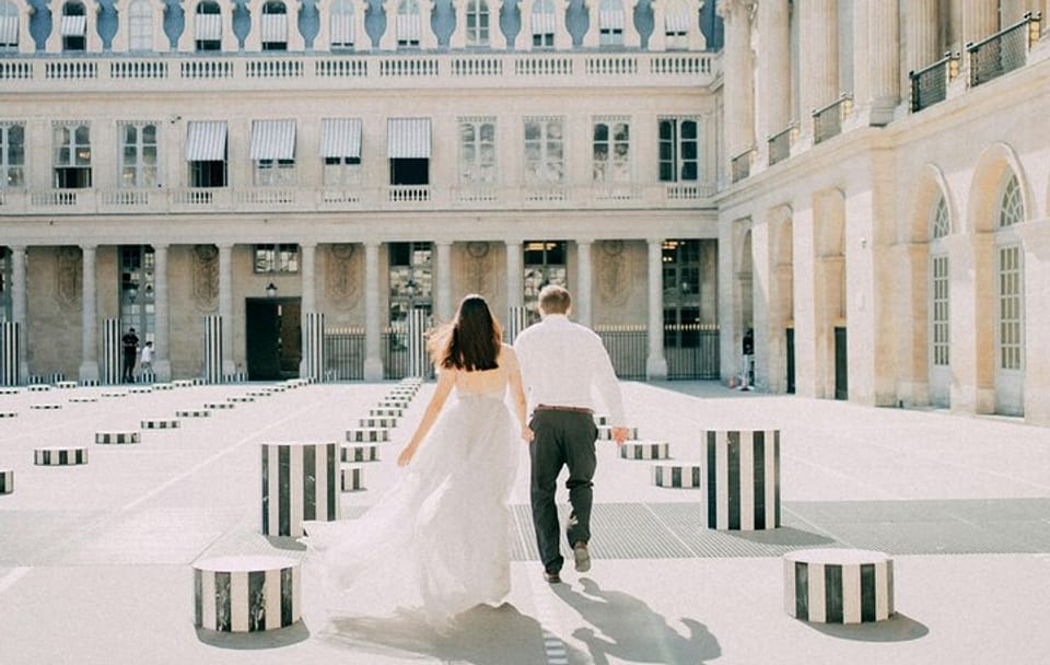 Colonne de Buren Photography Session in Paris