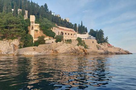 Shore Excursions - Dubrovnik Walk & Boat - History & Sea views