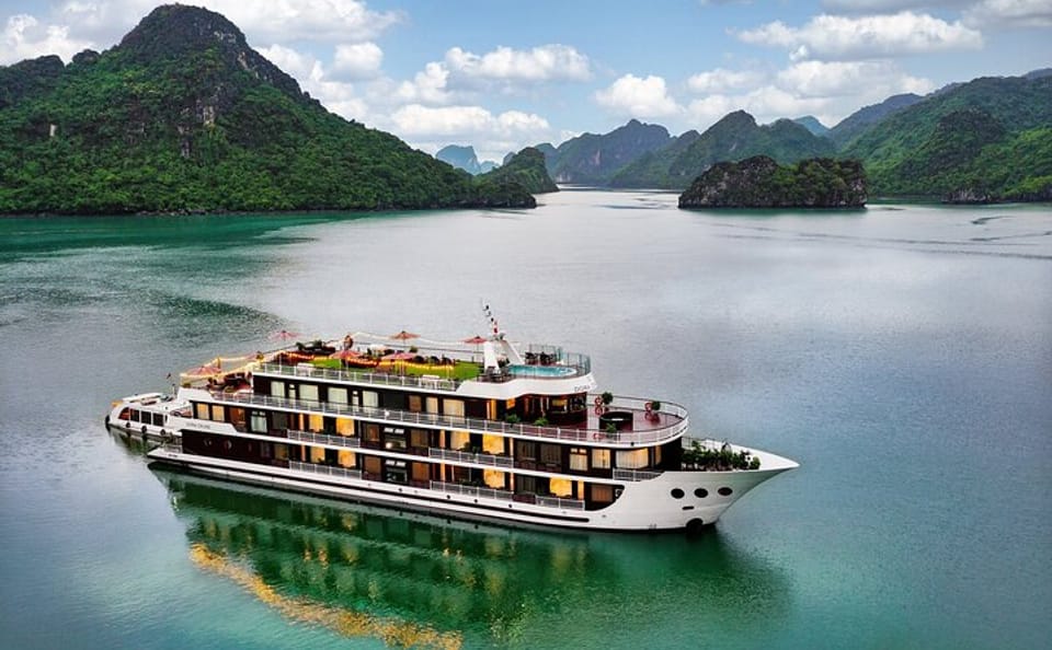 Dora Cruise 3 Days Explore Halong Bay Lan Ha Bay Private Balcony