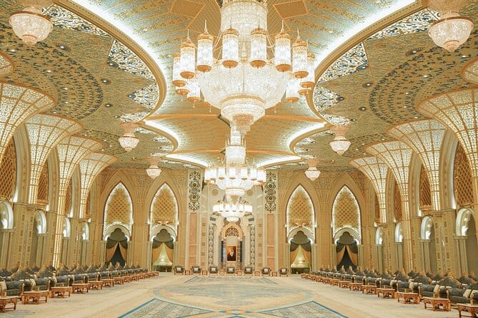 Abu Dhabi : Qasr Al Watan, A Royal Journey into Emirati Splendor