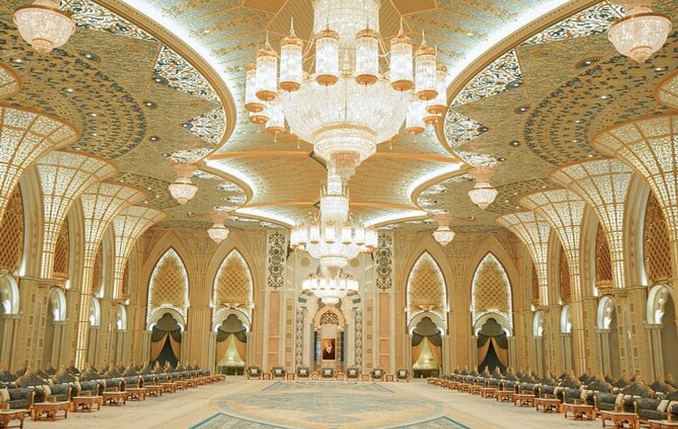 Explore Qasr Al Watan: A Cultural Tour in Abu Dhabi