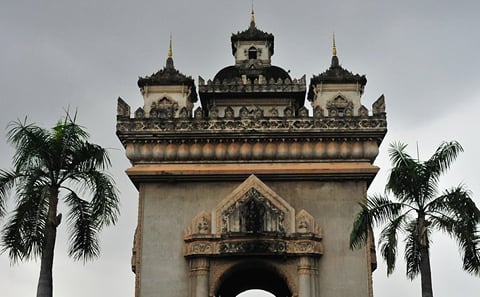 4-Day Classic Laos Tour from Vientiane to Luang Prabang