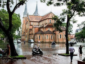 Cu Chi Tunnels and Ho Chi Minh City Full-Day Tour