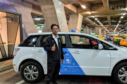 100% Electric Bangkok Don Muang Airport Transfer (Eco Friendly)