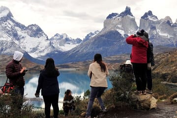 Torres del Paine Day Trip from El Calafate with Guide
