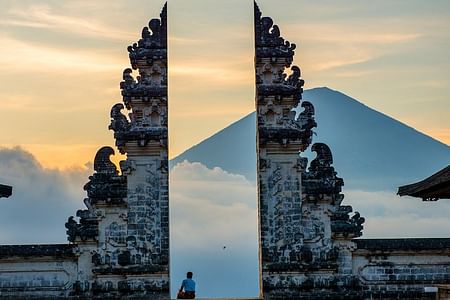 Bali Instagrammable Tour: Explore the Gate of Heaven at Lempuyang Temple