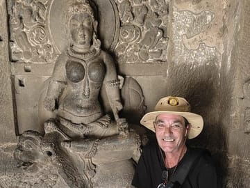 Mumbai to Ajanta and Ellora Caves 5-Day Cultural Tour