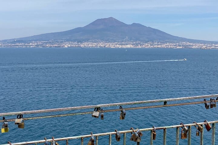 Sightseeing Tour of Napoli