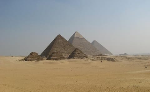 Family Private Tour of Saqqara, Dahshur, and Giza from Cairo