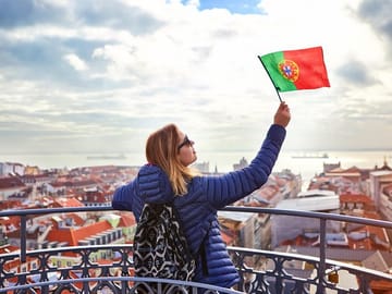 Professional Photo Shoot Tour in Lisbon, Portugal